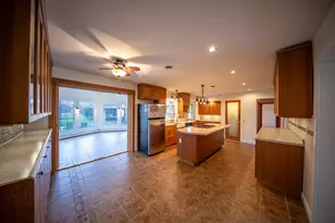 1031 N 350 E, Chesterton, IN 46304 - Photo 9