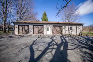 1031 N 350 E, Chesterton, IN 46304 - Photo 3