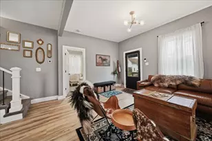 503 Institute St, Valparaiso, IN 46383 - Photo 5