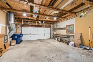 411 Northfield Ln, Valparaiso, IN 46383 - Photo 17