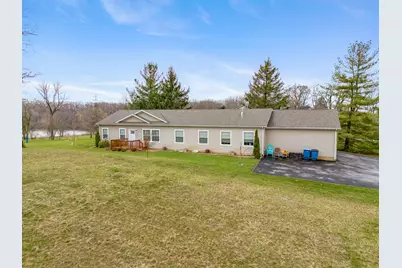 678 W Division Road, Hebron, IN 46341 - Photo 19