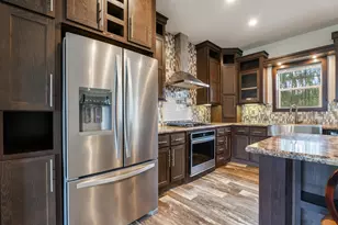 678 W Division Rd, Hebron, IN 46341 - Photo 43