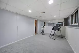 25 S Cherrywood Ln, Valparaiso, IN 46385 - Photo 29