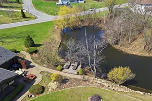 25 S Cherrywood Ln, Valparaiso, IN 46385 - Photo 45