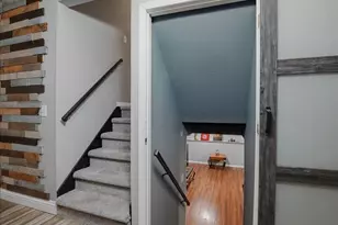 25 S Cherrywood Ln, Valparaiso, IN 46385 - Photo 25