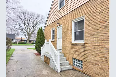 707 N Broad Street, Griffith, IN 46319 - Photo 3