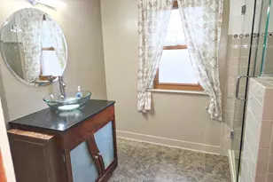 707 N Broad St, Griffith, IN 46319 - Photo 5