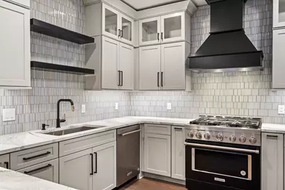 10261 Calumet Avenue #203, Dyer, IN 46311 - Photo 13