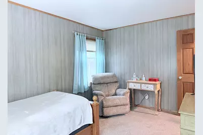 2400 E Cleveland Avenue, Hobart, IN 46342 - Photo 17