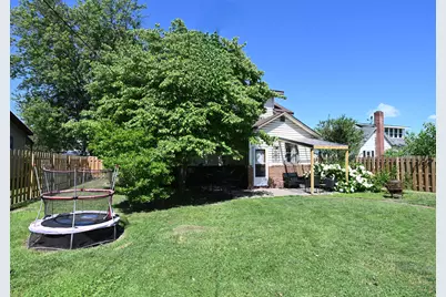 606 N Monticello Street, Winamac, IN 46996 - Photo 3