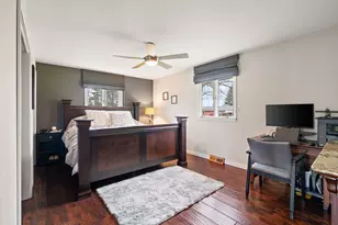 9468 Hilltop Dr, Saint John, IN 46373 - Photo 19