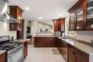 9468 Hilltop Dr, Saint John, IN 46373 - Photo 13