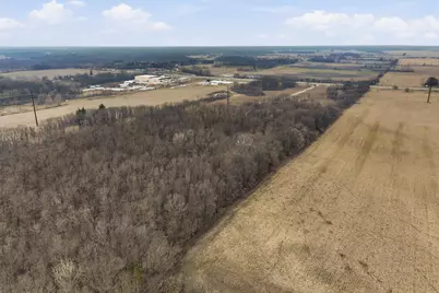 704 W US Hwy 30, Valparaiso, IN 46385 - Photo 31