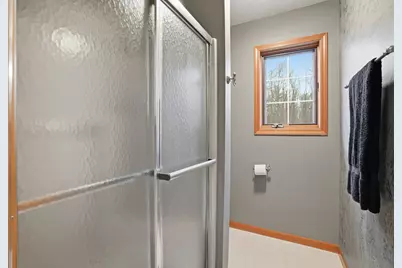 704 W US Hwy 30, Valparaiso, IN 46385 - Photo 23