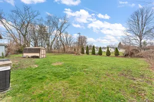 2840 Lois St, Portage, IN 46368 - Photo 13