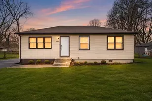 2840 Lois St, Portage, IN 46368 - Photo 1