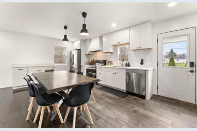 2840 Lois Street, Portage, IN 46368 - Photo 7