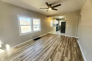 601 Burr St, Gary, IN 46406 - Photo 5