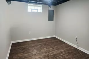 601 Burr St, Gary, IN 46406 - Photo 17