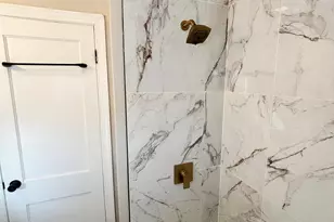 601 Burr St, Gary, IN 46406 - Photo 11