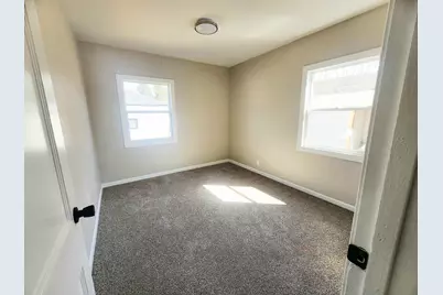 601 Burr Street, Gary, IN 46406 - Photo 9