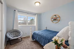 1300 Hayes St, Crown Point, IN 46307 - Photo 15