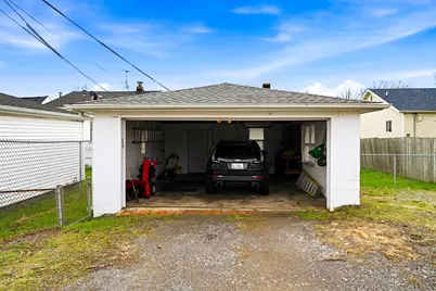 1216 W 37th Place, Hobart, IN 46342 - Photo 17