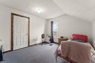 204 S 1st St, Kentland, IN 47951 - Photo 15