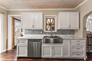 204 S 1st St, Kentland, IN 47951 - Photo 9