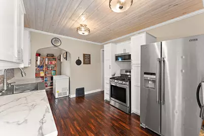 204 S 1st Street, Kentland, IN 47951 - Photo 7