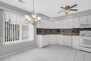 411 W Deerpath Dr W, Schererville, IN 46375 - Photo 7