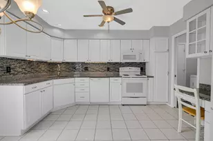 411 W Deerpath Dr W, Schererville, IN 46375 - Photo 9