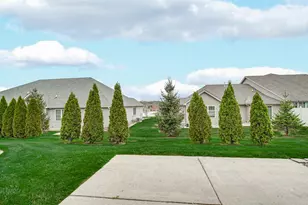 411 W Deerpath Dr W, Schererville, IN 46375 - Photo 19