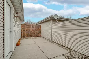 411 W Deerpath Dr W, Schererville, IN 46375 - Photo 17