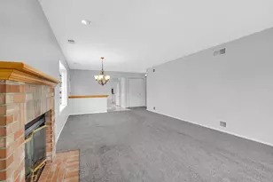 411 W Deerpath Dr W, Schererville, IN 46375 - Photo 5