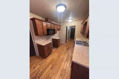 2394 W 61st Place, Merrillville, IN 46410 - Photo 3