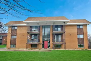 716 Moraine Trce, Schererville, IN 46375 - Photo 1