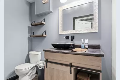 6662 W Johnson Road, La Porte, IN 46350 - Photo 9