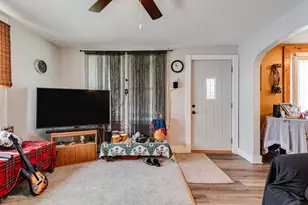 2945 Orchard Dr, Hammond, IN 46323 - Photo 7