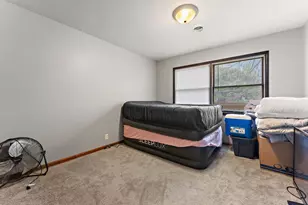 507 Franklin St, Valparaiso, IN 46383 - Photo 9