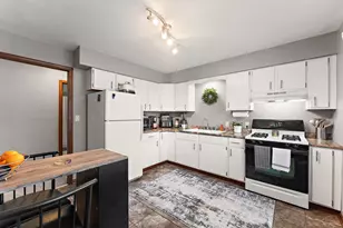 507 Franklin St, Valparaiso, IN 46383 - Photo 7