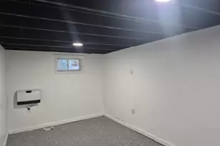 4690 Delaware St, Gary, IN 46409 - Photo 13