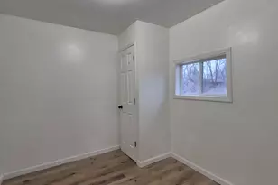 4690 Delaware St, Gary, IN 46409 - Photo 9