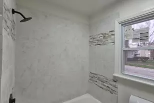 4690 Delaware St, Gary, IN 46409 - Photo 7