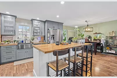 9320 Parkway Drive, Highland, IN 46322 - Photo 9