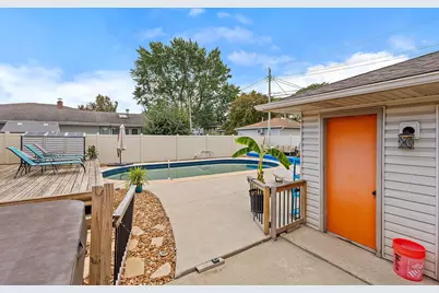 9320 Parkway Drive, Highland, IN 46322 - Photo 43