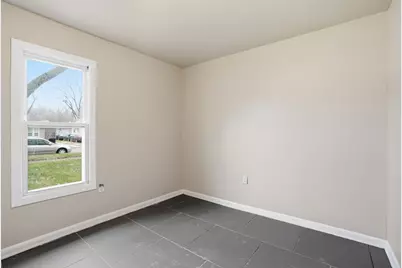 1075 Mount Street, Gary, IN 46406 - Photo 7