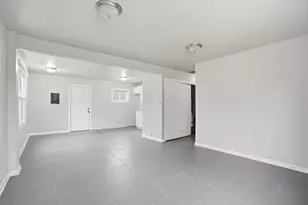 1075 Mount St, Gary, IN 46406 - Photo 3