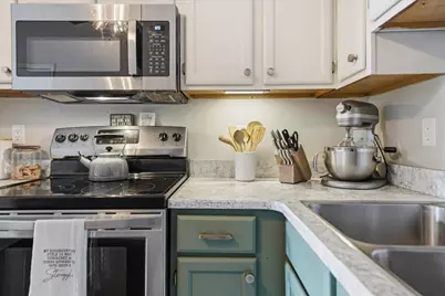 1079 Millpond Road #B, Valparaiso, IN 46385 - Photo 5