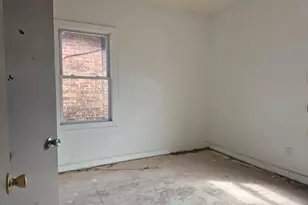 1113 W 11th Ave, Gary, IN 46407 - Photo 7